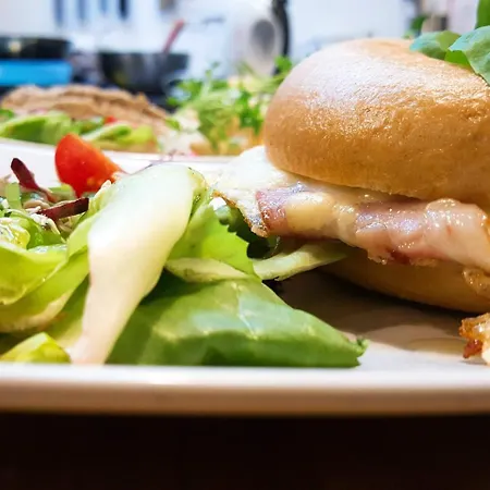 Daire Apartamenty-wroc Golden House *