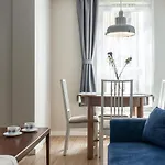 Apartment Apartamenty-wroc Golden House