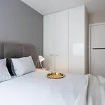 Apartamenty-wroc Golden House Apartment *