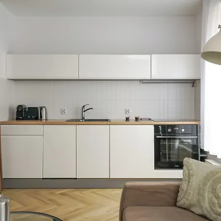 شقة Apartamenty-wroc Golden House