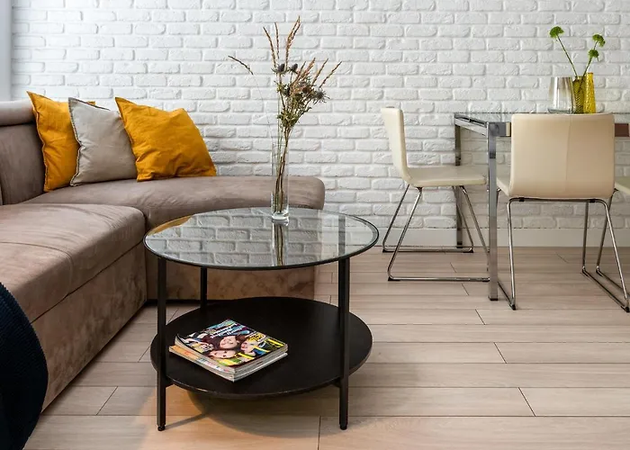 Apartamenty-wroc Golden House *